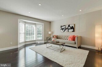 14220 Eagle Button Ct in Centreville, VA - Building Photo - Building Photo