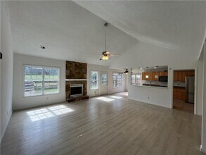 54 Oxford Brook Way in Lawrenceville, GA - Building Photo - Building Photo