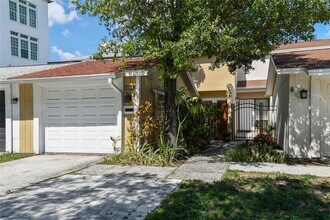 97 Davis Blvd in Tampa, FL - Foto de edificio - Building Photo