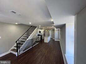 334 Church Rd in Elkins Park, PA - Building Photo