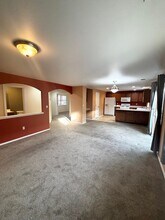 20067 Mt Hope Ln in Bend, OR - Building Photo - Building Photo