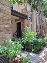 7863 Inception Way in San Diego, CA - Building Photo