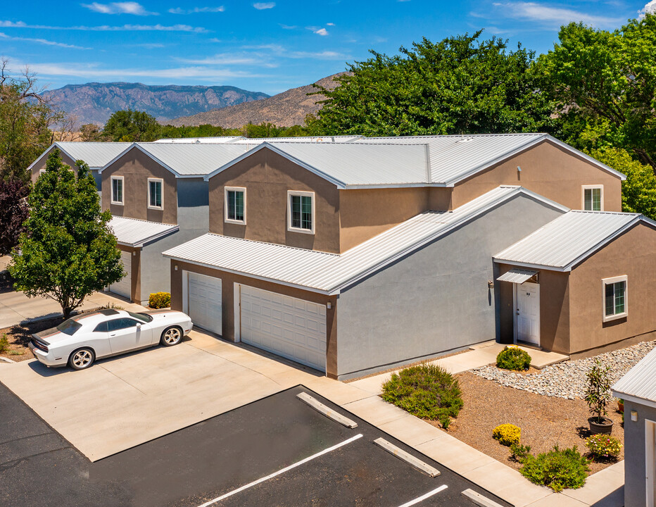 Zia Townhomes in Albuquerque, NM - Foto de edificio