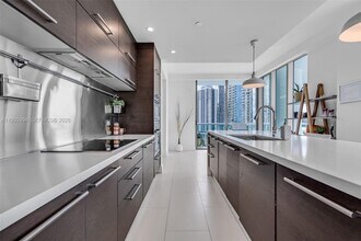 900 Biscayne Blvd in Miami, FL - Building Photo - Building Photo