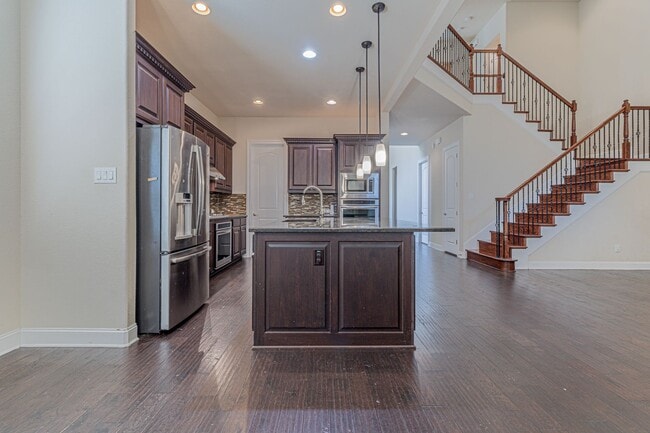 2727 Sonata Park
