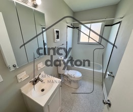 6118 Stover Ave in Cincinnati, OH - Building Photo - Building Photo