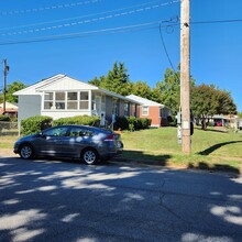 1204 Greenville Ave in Richmond, VA - Building Photo - Building Photo