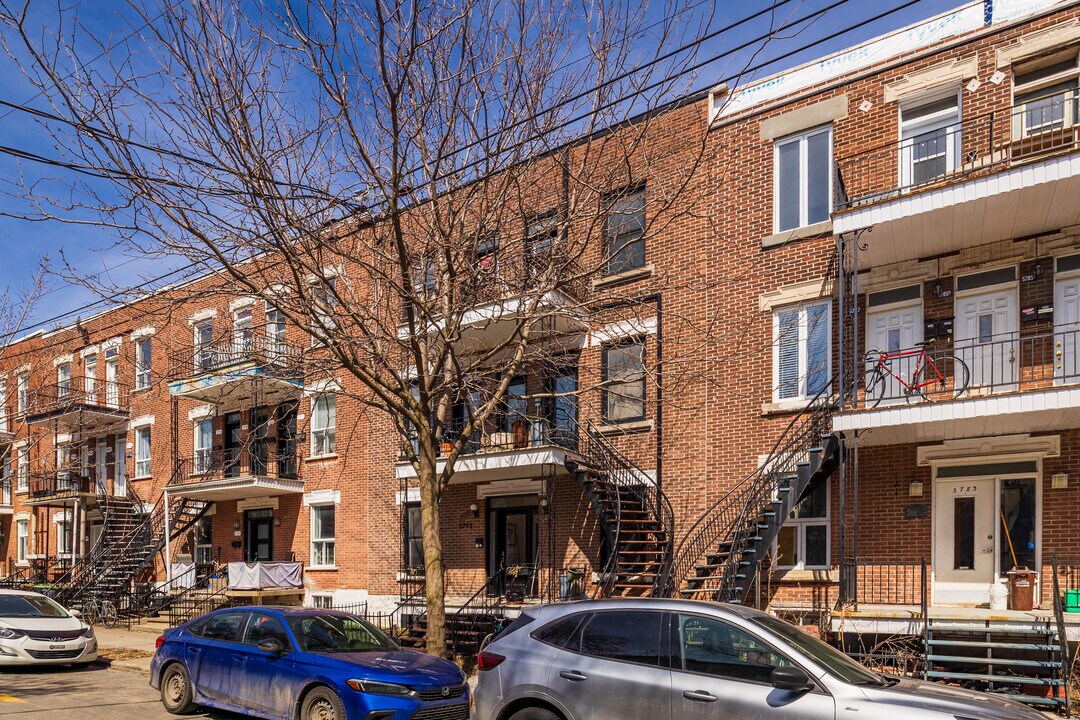 5789-5793 2E Av in Montréal, QC - Building Photo