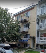 5790 De Bordeaux Rue in Montréal, QC - Building Photo