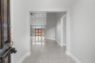 7223 Mission Ct Dr in Houston, TX - Building Photo - Building Photo