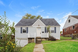 365 Anderson Ferry Rd in Cincinnati, OH - Building Photo