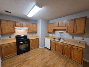 109 Stanford Cir in Saltillo, MS - Building Photo - Building Photo