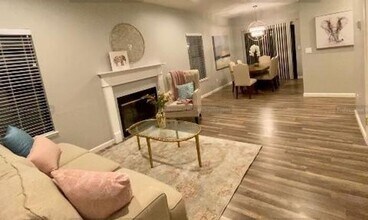 2745 Pine St in Napa, CA - Building Photo - Building Photo