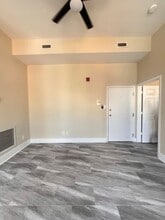 228 W Broad St, Unit 1 in Richmond, VA - Foto de edificio - Building Photo