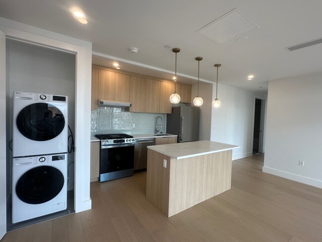 property at 916 58th St