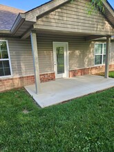 547 Windsor Ln in Farmington, MO - Building Photo - Building Photo