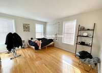 6 Harleston St, Unit 81 in Boston, MA - Foto de edificio - Building Photo