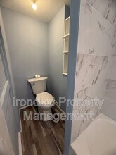 72 Prospect St in Bristol, CT - Foto de edificio - Building Photo