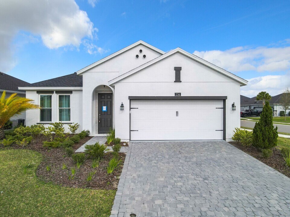 234 Mosaic Blvd in Daytona Beach, FL - Foto de edificio