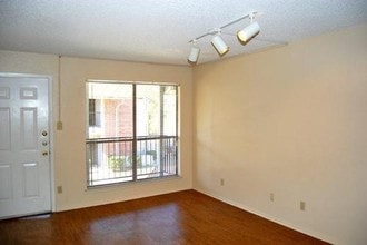 Village Walk Apartments in Jasper, TX - Foto de edificio - Interior Photo