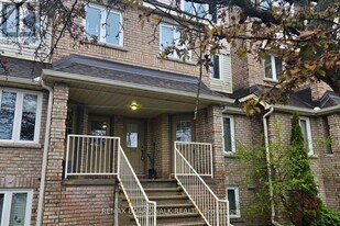 219 Briston Private in Ottawa, ON - Building Photo