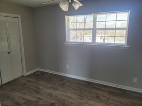 3335 Elder Mountain Rd in Chattanooga, TN - Foto de edificio - Building Photo