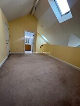 384 Washington St, Unit 1 in Somerville, MA - Building Photo - Building Photo