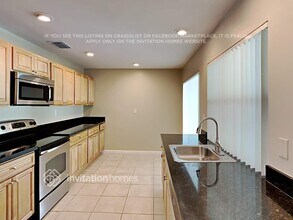 13417 SW 108th St Cir in Miami, FL - Building Photo - Building Photo