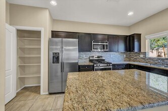 7922 Blue Lake Peak St in Las Vegas, NV - Building Photo - Building Photo