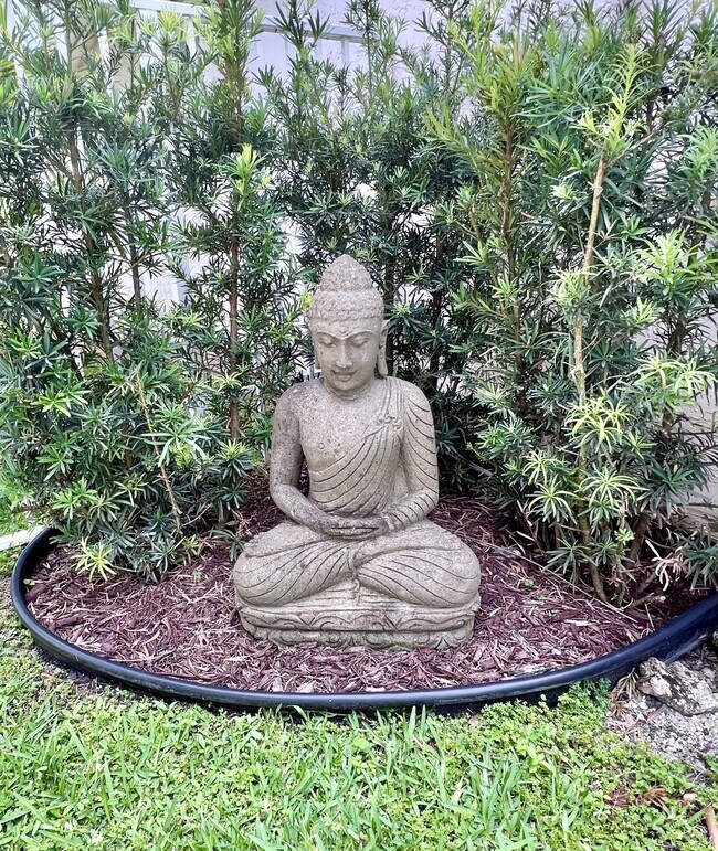 2622 Country Golf Dr in Wellington, FL - Building Photo - Building Photo