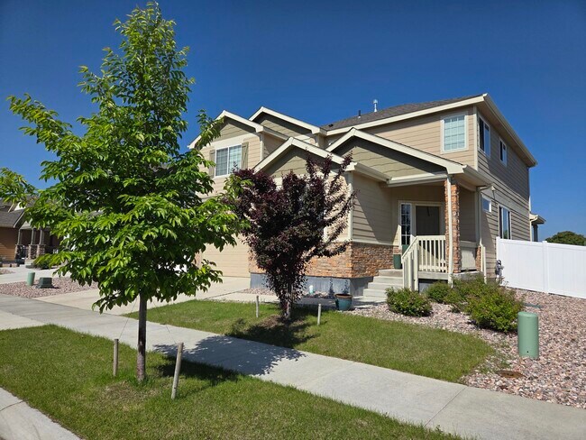 property at 1613 106th Ave