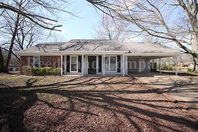 property at 5901 Tishomingo Dr
