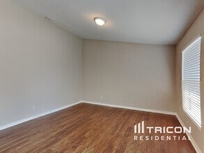 1240 Fleetwood Dr NW in Port Charlotte, FL - Building Photo - Building Photo