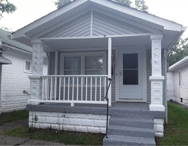 property at 117 N 29th St