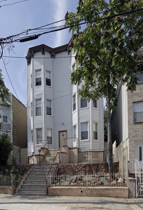 43 Randolph Ave in Jersey City, NJ - Foto de edificio