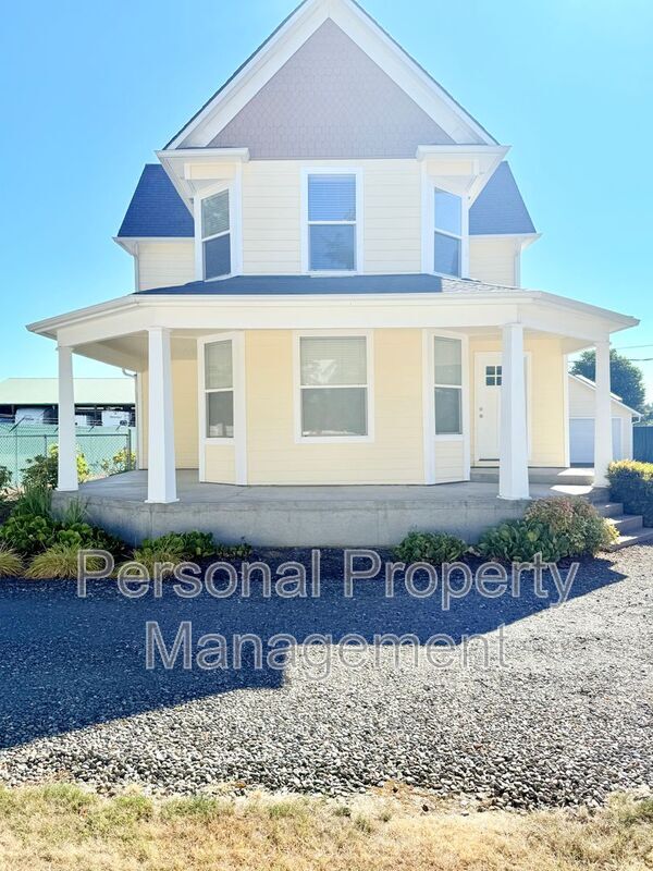 property at 11101 NE 117th Ave