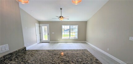 7708 N Paris Dr in Citrus Springs, FL - Building Photo - Building Photo