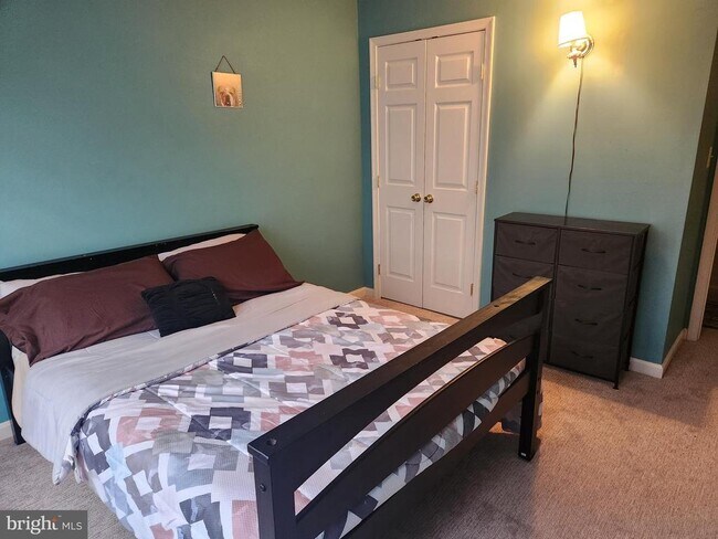 20934 Freedom Run Dr in Lexington Park, MD - Building Photo - Building Photo