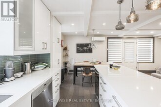 2603 Bathurst St in Toronto, ON - Building Photo - Building Photo