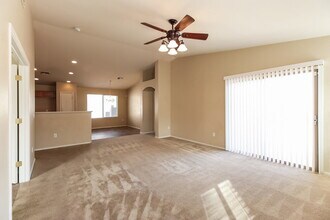 3620 W Avenida Del Mar in Tucson, AZ - Foto de edificio - Building Photo