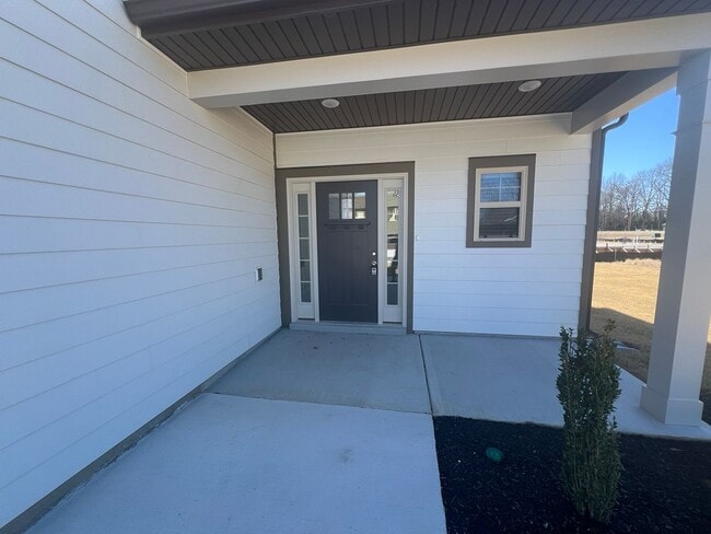 41 Country Cir in Manchester, TN - Building Photo - Building Photo