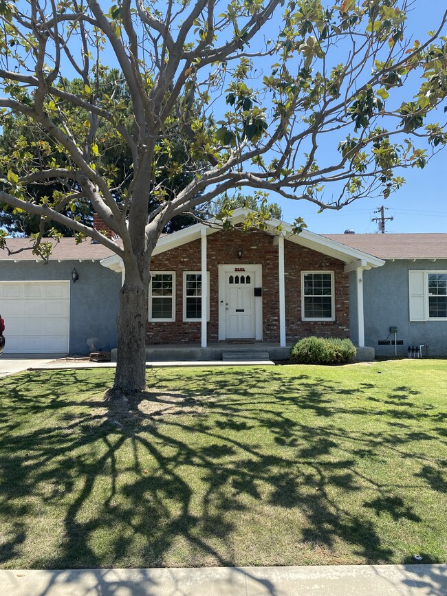 property at 2121 Westhaven Ave