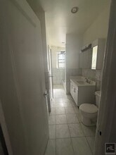 WEST 72 STREET in New York, NY - Building Photo - Building Photo