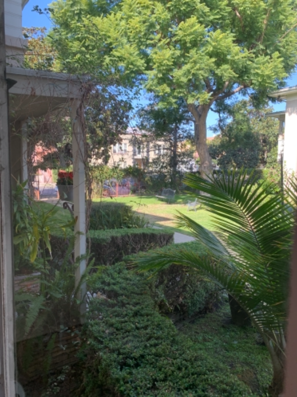 1218 Bronson Ave in Los Angeles, CA - Building Photo - Building Photo