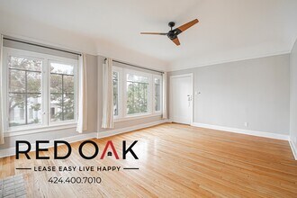 147 S Sycamore Ave in Los Angeles, CA - Building Photo - Building Photo