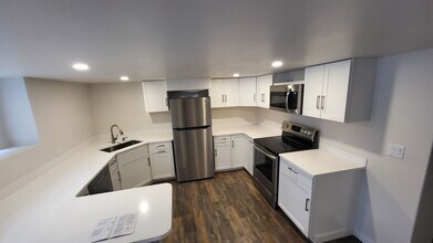 1460 NW Newport Ave in Bend, OR - Building Photo - Building Photo