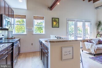 2201 2nd St NW in Washington, DC - Building Photo - Building Photo