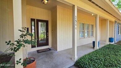 3564 Cowan Pl in Jackson, MS - Foto de edificio - Building Photo