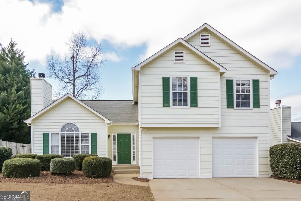 2770 Lake Park Ridge W in Acworth, GA - Building Photo