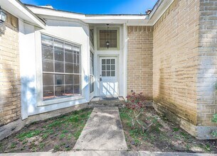 2015 Echo Ridge in Sugar Land, TX - Building Photo - Building Photo